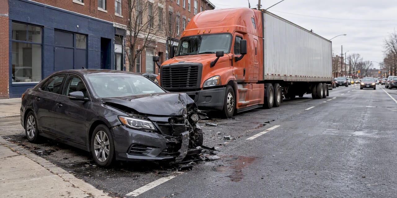 Philadelphia Trucking Accident Lawyer: What to Do and How to Choose